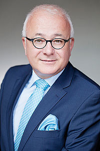 Peter Neuß  Direktor der RESIDENZ am Dom